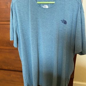 NWOT NORTHFACE men’s XXL dri-fit T blur/green